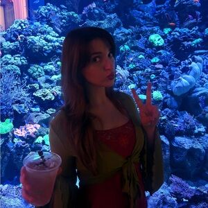 Meet your Posher, Taylor